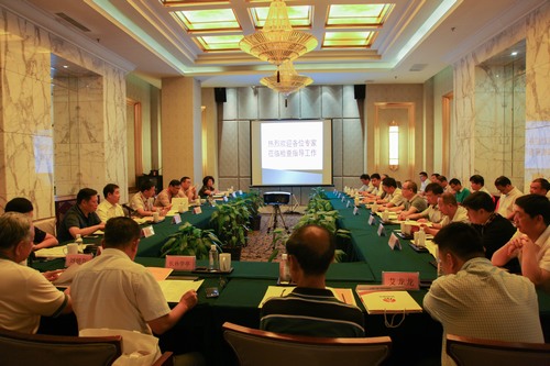 “魯班獎”專家組復(fù)查驗(yàn)收檸條塔礦井工程