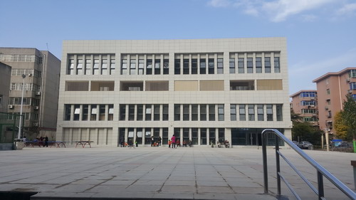 銅川分公司三普中區(qū)職工活動(dòng)中心、地下停車場(chǎng)工程順利交付使用