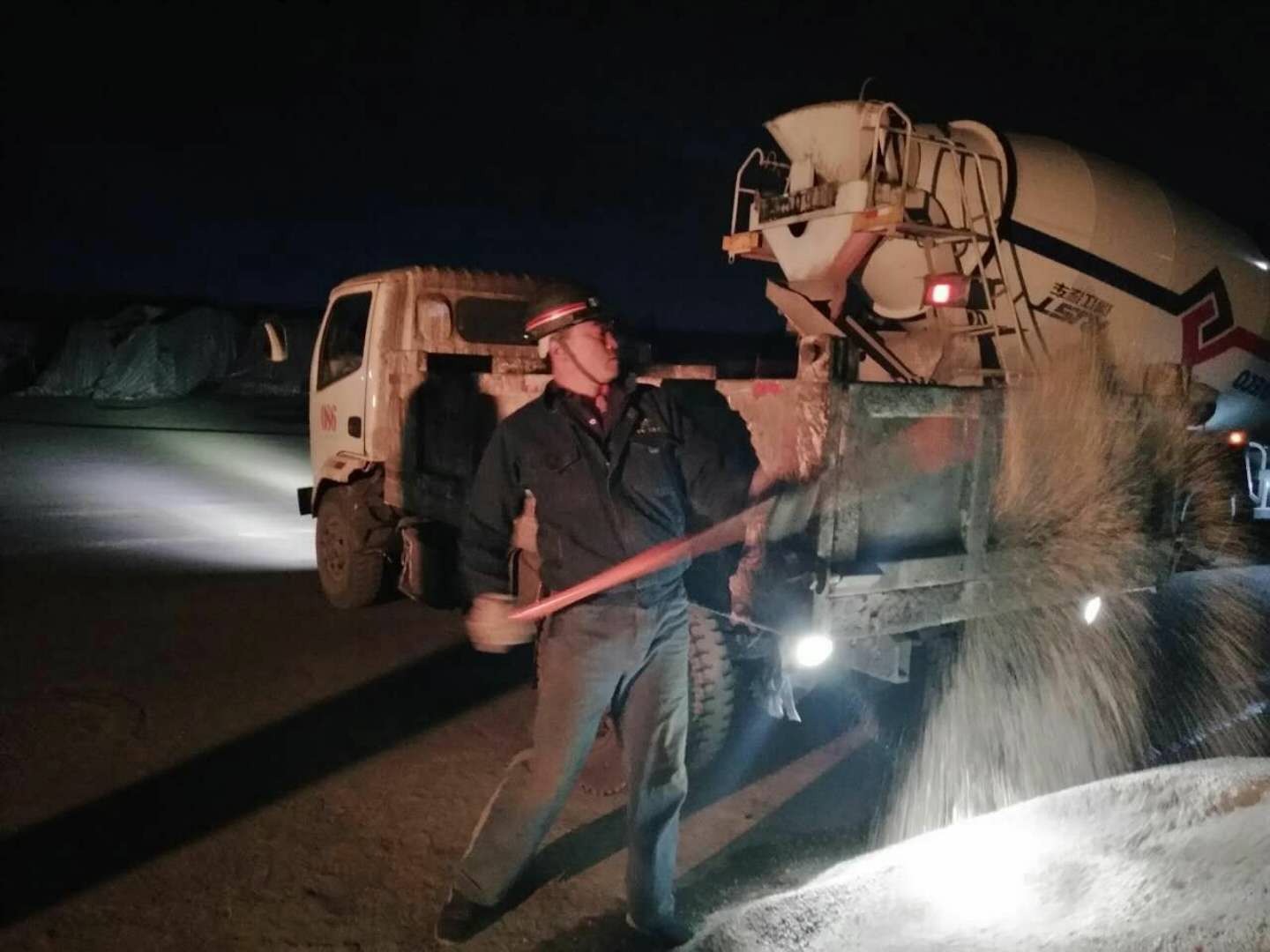 機(jī)電安裝公司黃陵項(xiàng)目部追趕超越進(jìn)行時(shí)