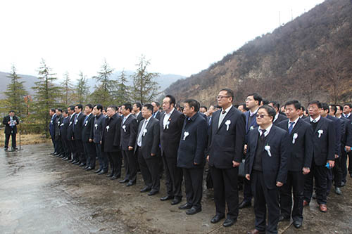 建設集團召開安全警示教育會暨安全生產(chǎn)例會