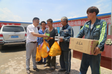 陜煤建設(shè)機電安裝公司啟動“送清涼、查隱患、保安康”活動