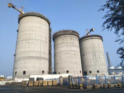 陜煤建設韓城分公司紅柳林2號產(chǎn)品倉滑模施工順利完成