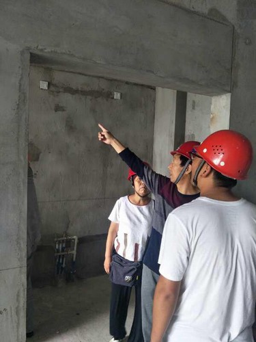 銅煤公司承建的渭南臨渭區(qū)朝陽(yáng)大街拆遷安置小區(qū)A-9、A-10#樓順利完成竣工預(yù)驗(yàn)收