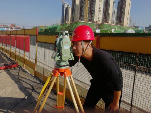 國慶假期，看入職新人如何過