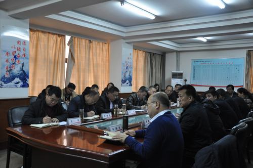 陜煤建設(shè)韓城分公司第一時(shí)間傳達(dá)落實(shí)建設(shè)集團(tuán)聯(lián)合黨委12月26日兩項(xiàng)工作部署會議精神