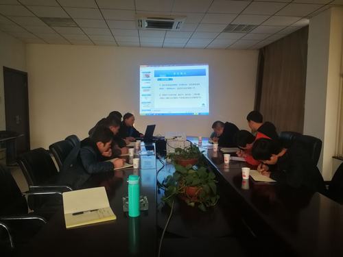 陜煤建設(shè)掘進(jìn)公司：廠家實地培訓(xùn) 建立連采機種子隊