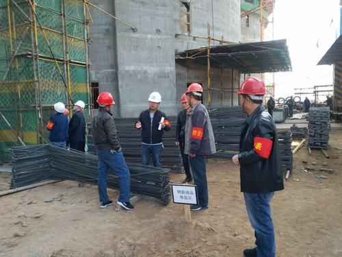 陜煤建設(shè)韓城分公司工會組織職工代表開展安全巡查活動