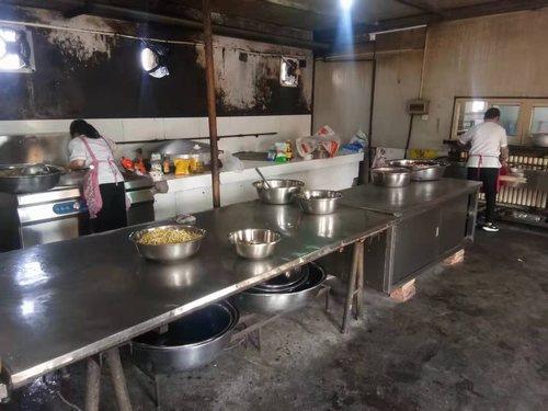 陜煤建設(shè)掘進(jìn)公司：后勤小課堂 做足大文章