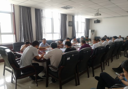 陜煤建設(shè)寶雞分公司承建的雙龍煤業(yè)路燈工程及起重機(jī)基礎(chǔ)工程順利通過竣工驗(yàn)收