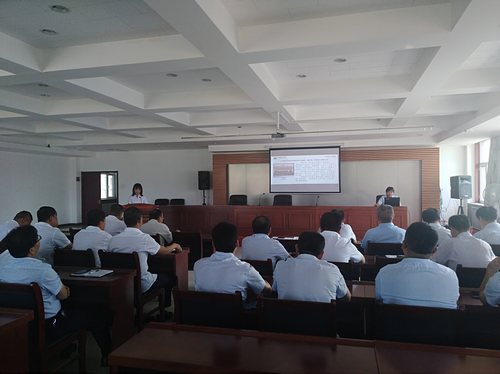 陜煤建設(shè)掘進(jìn)公司：公開匯報(bào) 群眾測評(píng) 扭風(fēng)氣正衣冠