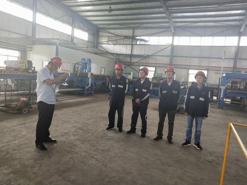 陜煤建設(shè)洗選煤運(yùn)營(yíng)公司礦山支護(hù)材料加工廠：全力鋪好人才發(fā)展“快車(chē)道”