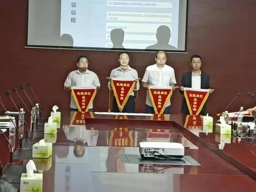 陜煤建設(shè)礦建二公司小保當(dāng)三項目部再獲殊榮