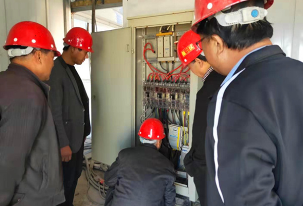 榆林地區(qū)曹家灘項目部打響陜煤建設礦建三公司“冬季三防”第一戰(zhàn)