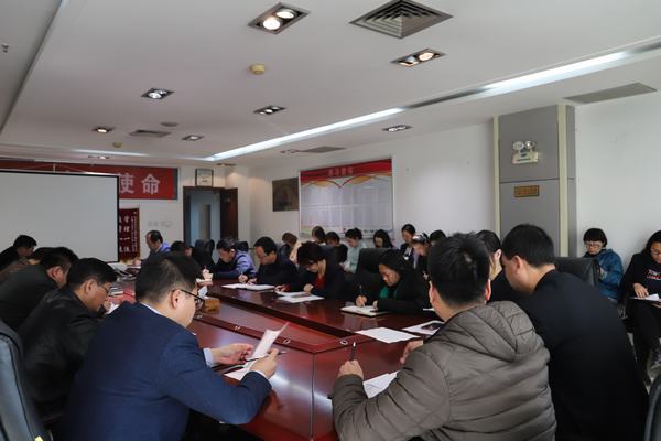 陜煤建設(shè)礦建二公司：亮劍直指形式主義明確靶向?qū)嵏蔀橄?></div>
                                <div   id=