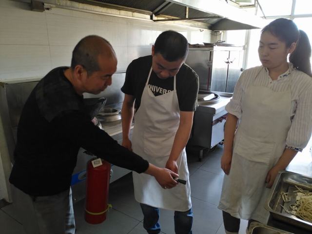 陜煤建設(shè)掘進(jìn)公司：后勤服務(wù)無(wú)止境 安全理念在放心中