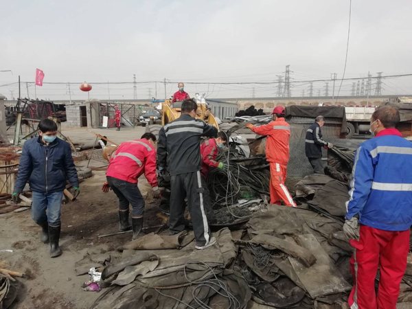 陜煤建設(shè)掘進(jìn)公司：曹家灘項(xiàng)目部開(kāi)展大掃除助力愛(ài)國(guó)衛(wèi)生月