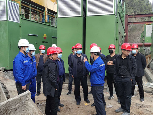 延安市發(fā)改委蒞臨機電安裝公司黃陵瓦斯發(fā)電工程安裝現(xiàn)場檢查指導工作