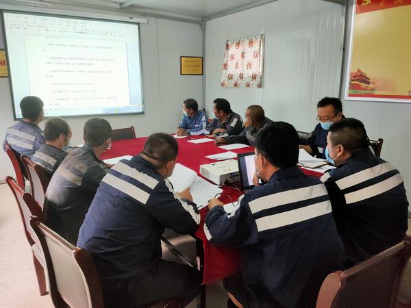 陜煤建設(shè)洗選煤運營公司安裝第二項目部：時刻繃緊安全生產(chǎn)弦