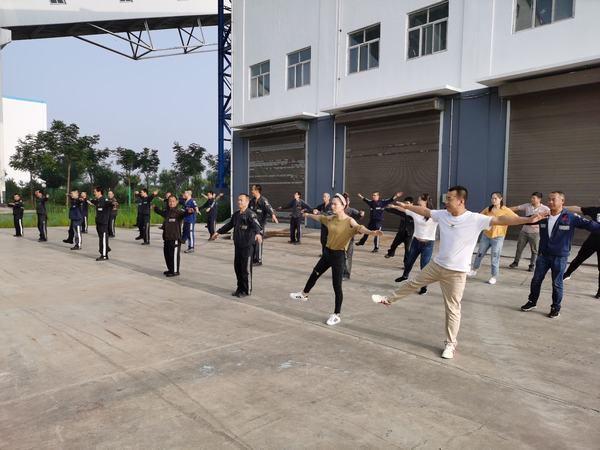 陜煤建設(shè)洗選煤運(yùn)營公司澄合山陽運(yùn)營項目部喊你來做廣播體操啦！