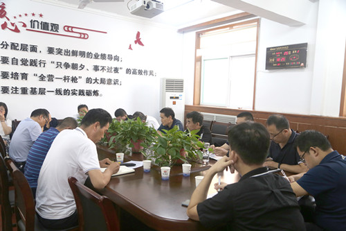 楊讓順深入陜煤建設(shè)機電安裝公司檢查指導工作