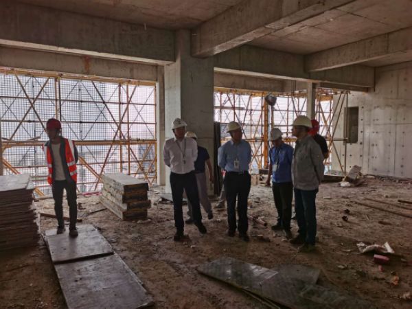 陜西煤業(yè)化工技術(shù)研究院副院長宗益濱一行深入陜煤研究院項目檢查指導工作