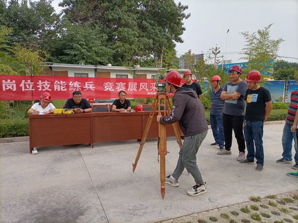 陜煤建設(shè)渭南分公司第五項目部“崗位技能練兵，競賽展風(fēng)采”促專業(yè)能力大提升