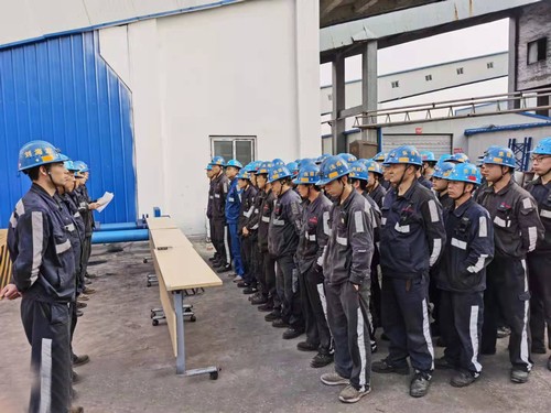 陜煤建設(shè)洗選煤運營公司紅柳林洗煤廠項目部：不辭勞苦干勁足，齊心協(xié)力保檢修