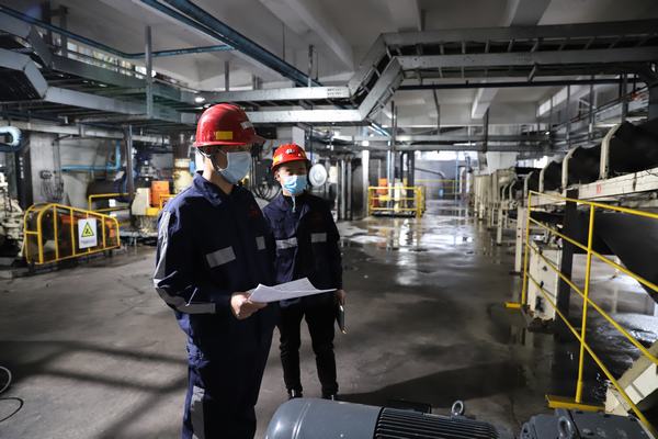 陜煤建設洗選煤運營公司節(jié)前安全生產(chǎn)大排查“剪影”