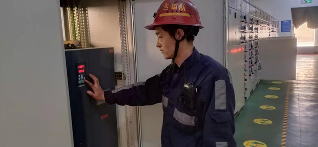 運(yùn)維戰(zhàn)線上的急先鋒-----記陜煤建設(shè)洗選煤運(yùn)營(yíng)公司澄合山陽運(yùn)營(yíng)項(xiàng)目部檢修班班長(zhǎng)李鵬