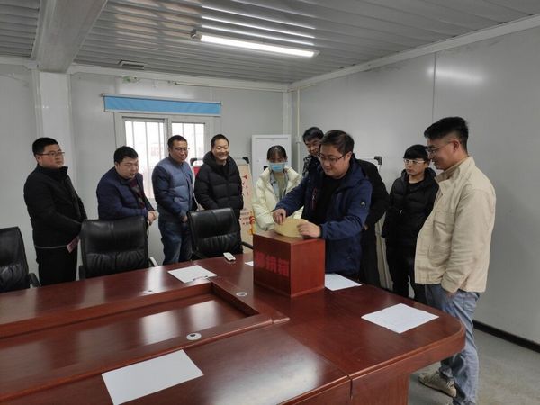 天工公司灃東汽車城項(xiàng)目部全體人員 在這里傳遞愛心