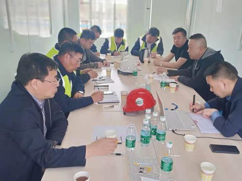 陜煤建設(shè)銅煤公司轉(zhuǎn)變工作作風 提振精氣神