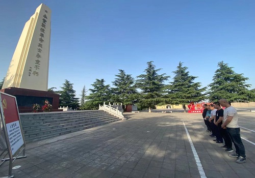 咸陽分公司第三項(xiàng)目部積極開展“緬懷先烈、不忘初心”革命烈士紀(jì)念活動(dòng)