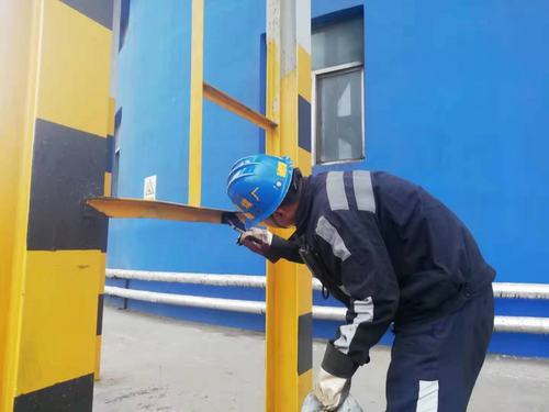 陜煤建設(shè)洗選煤運營公司紅柳林洗煤廠項目部：推進(jìn)質(zhì)量標(biāo)準(zhǔn)化，廠房設(shè)備換“新衣”