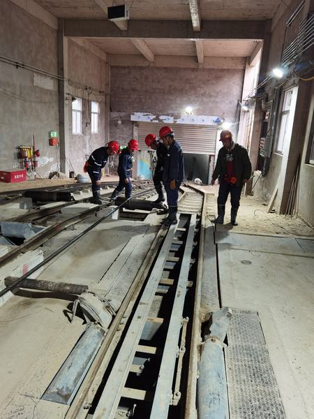 陜煤建設(shè)礦建二公司持續(xù)開展生產(chǎn)運輸安全專項檢查