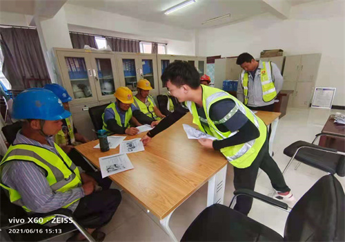 陜煤建設咸陽分公司各項目部開展“安全咨詢?nèi)铡被顒?></div>
                                <div   id=