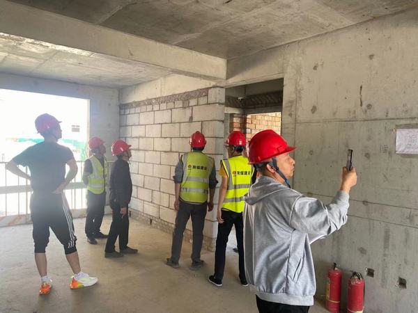 陜煤建設(shè)銅煤公司加強(qiáng)項(xiàng)目管理，全面提升項(xiàng)目履約管理水平