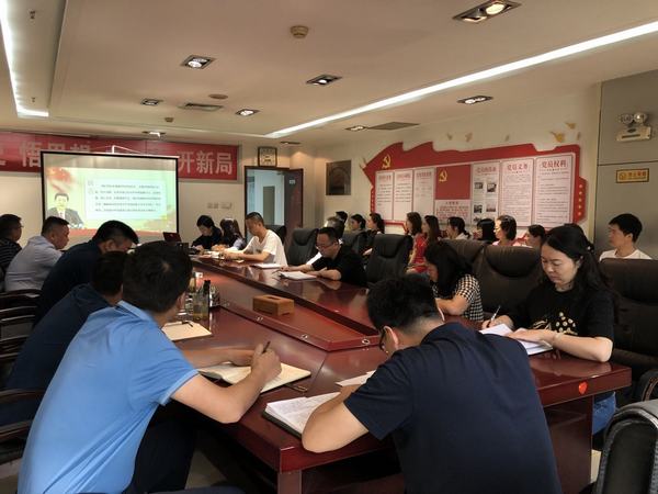 陜煤建設(shè)礦建二公司:開展廉政黨課筑牢防腐根基