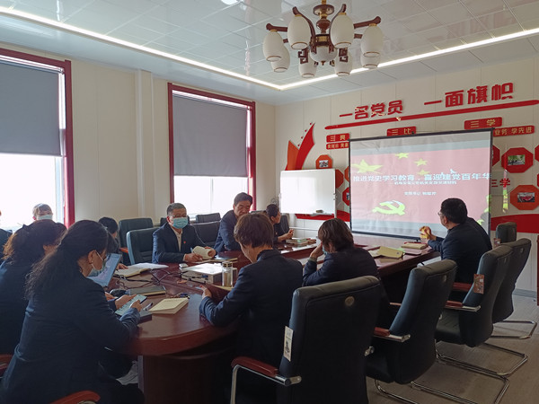 陜煤建設(shè)機電安裝公司:形式多樣推動紀(jì)律教育宣傳月活動走實走深