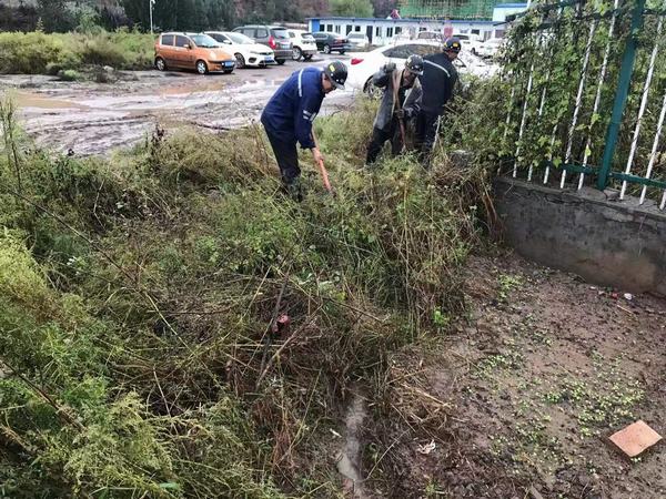 陜煤建設(shè)礦建二公司韓城兩項(xiàng)目部挑戰(zhàn)險情24小時