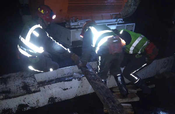 陜煤建設(shè)機(jī)電安裝公司小保當(dāng)項(xiàng)目部奮戰(zhàn)四季度，全力保平安