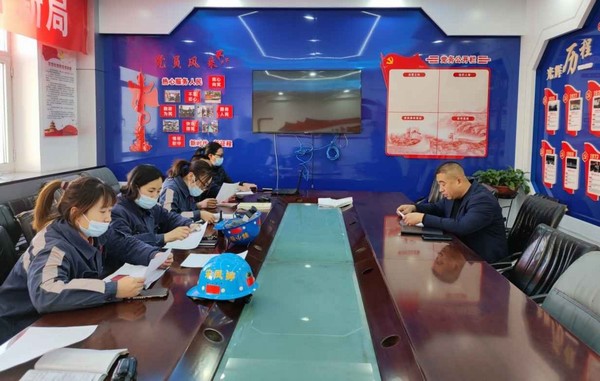 陜煤建設洗選煤運營公司紅柳林洗煤廠項目部：“靚”化庫房環(huán)境，“敲”好盈余算盤