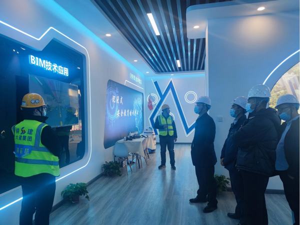 陜煤建設榆林公司觀摩“取經(jīng)”助力項目建設提質(zhì)增效