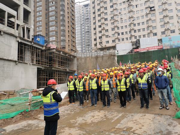 陜煤建設(shè)韓城分公司土建二項(xiàng)目部:全員攜手查隱患 嚴(yán)查嚴(yán)治保安全