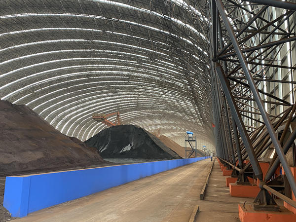 陜煤建設漢中分公司多舉措加強揚塵治理 創(chuàng)造美好施工環(huán)境