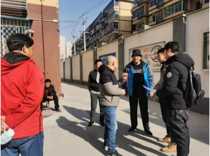 陜煤建設(shè)綠宇公司: 緊急維改供暖管保供熱