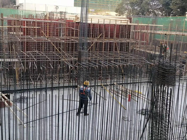 陜煤建設(shè)機(jī)電安裝公司渭化項目部戰(zhàn)“疫”保“產(chǎn)”在行動