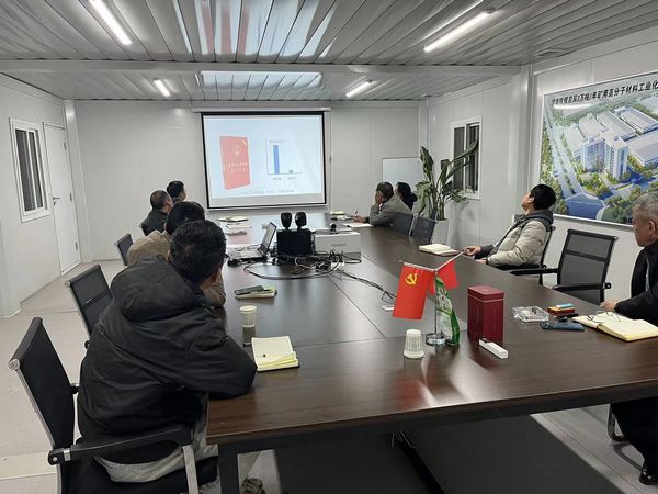 陜煤建設(shè)天工公司土建十一部扎實(shí)踐行：法規(guī)在心中，安全在手中