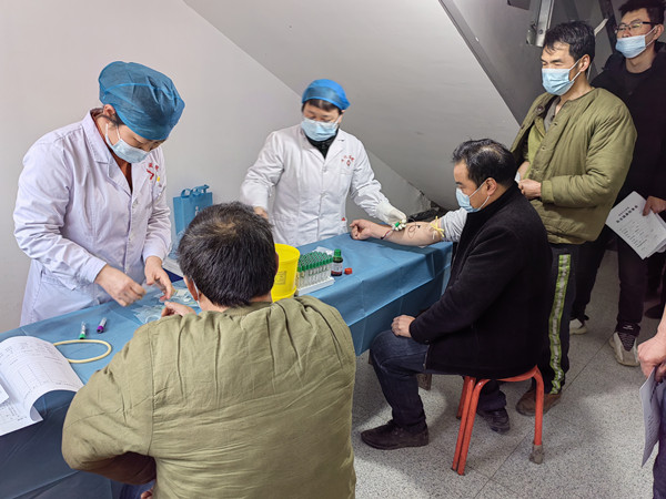 陜煤建設(shè)機電安裝公司西卓項目部職工崗前體檢保健康