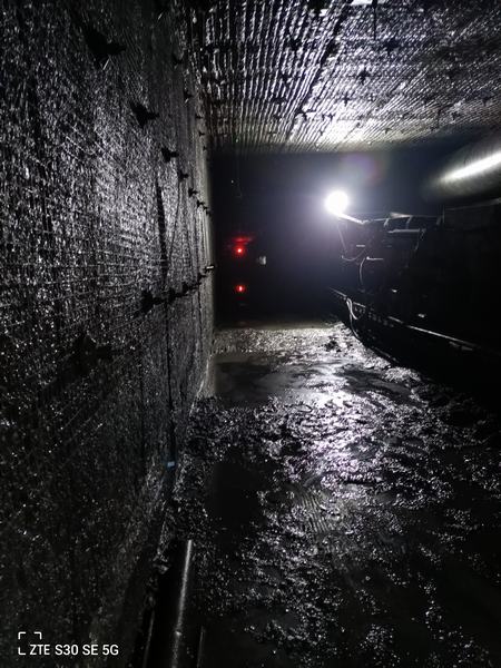 陜煤建設(shè)煤礦運(yùn)營服務(wù)公司：牛！快掘隊又破紀(jì)錄了