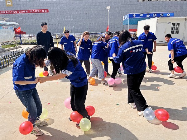 陜煤建設(shè)渭南分公司十一項(xiàng)目部迎慶“五一”、“五四”活動(dòng)形式多樣豐富多彩